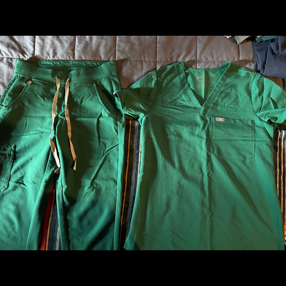 Figs xs green